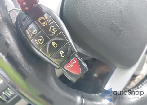 2013 Chrysler Town & Country Touring-L из США, поврежденный, VIN 2C4RC1CG2DR766949